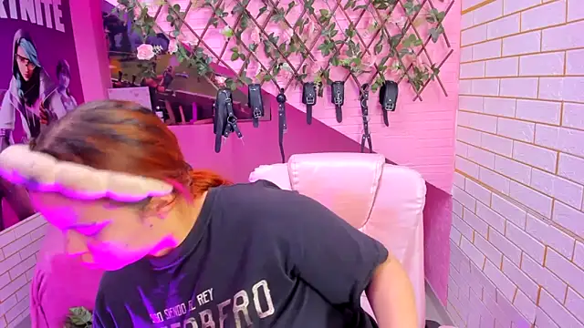 marcellaa303av online show from April 11, 2:16 am