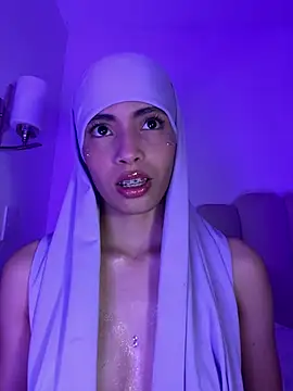 Snapshot of jhalila chatting on January 18, 2:26 am jhalila online show from January 18, 2:26 am