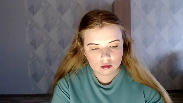 Snapshot of Melina_Hot9 chatting on May 12, 3:53 pm Melina Hot9 online show from May 12, 3:53 pm