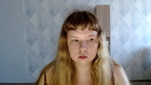 Snapshot of Melina_Hot9 chatting on July 9, 5:55 am Melina Hot9 online show from July 9, 5:55 am