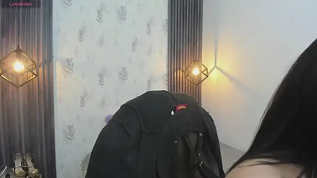 brigittemiller online show from December 15, 3:49 pm