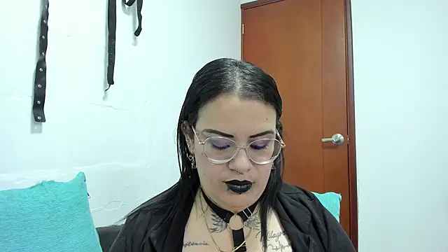 Snapshot of brigittemiller chatting on July 14, 3:00 am brigittemiller online show from July 14, 3:00 am