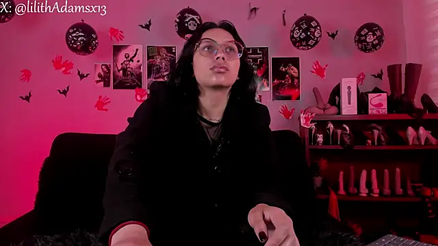 lilith-deveraux online show from November 20, 1:55 pm