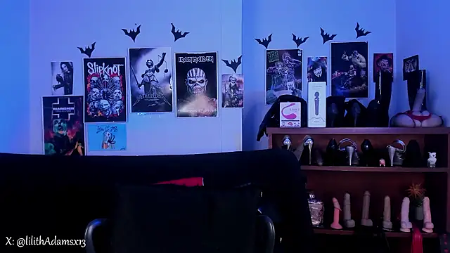 lilith-deveraux online show from March 6, 2:13 pm