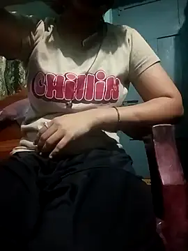 Snapshot of gunjan22 chatting on January 7, 3:54 pm gunjan22 online show from January 7, 3:54 pm