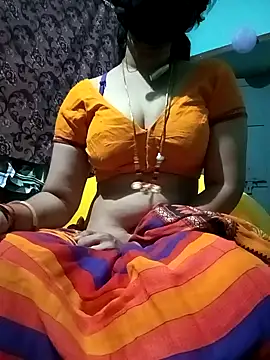 Snapshot of gunjan22 chatting on February 23, 8:49 am gunjan22 online show from February 23, 8:49 am