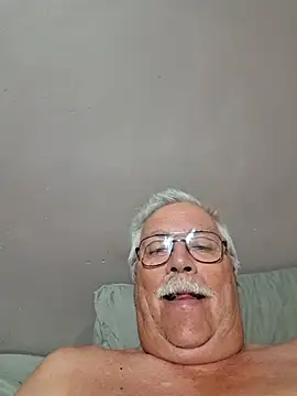 NawtyB1965 online show from March 18, 3:31 am