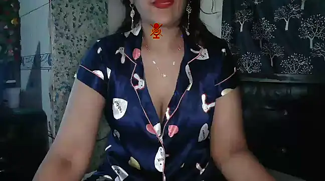 Dashing couple online show from February 14, 11:21 am