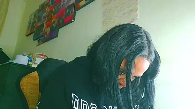 Samary thomas online show from April 17, 12:24 am