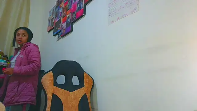 Samary thomas online show from April 21, 12:23 am