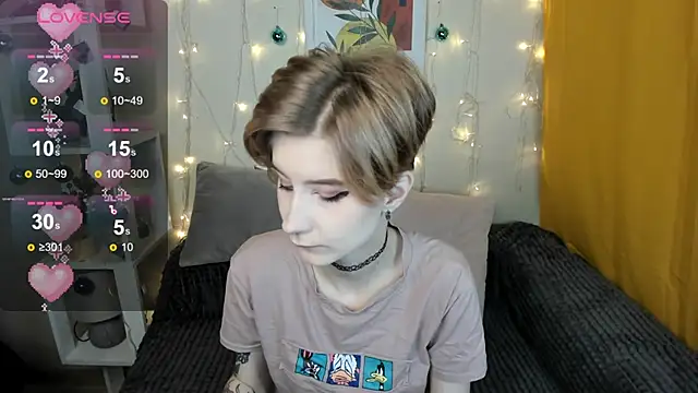 Angel Jules online show from December 30, 1:15 am