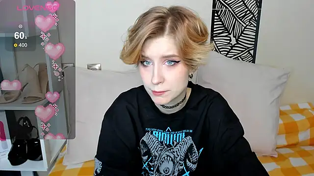 Angel Jules online show from January 28, 1:39 am