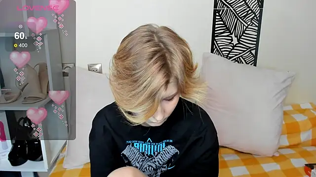 Angel Jules online show from January 28, 4:50 am