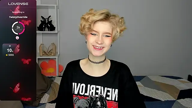 Angel Jules online show from September 29, 1:00 am