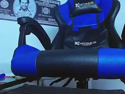 Snapshot of bab_boy_777 chatting on December 5, 3:48 am bab boy 777 online show from December 5, 3:48 am