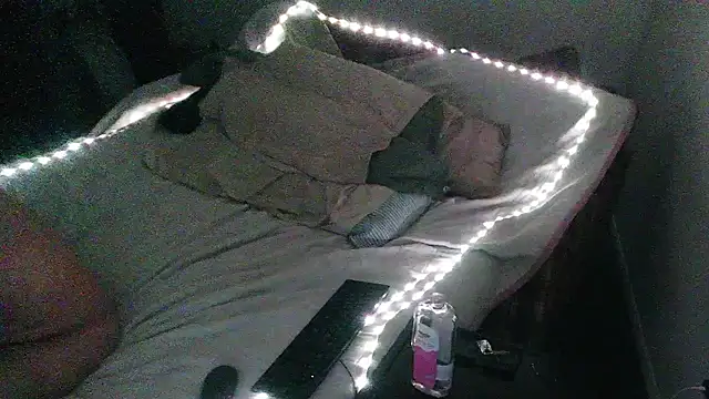 Cooperstone online show from December 11, 10:38 pm