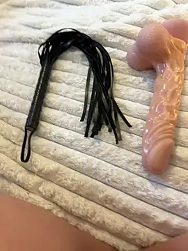 Snapshot of Sensolyss chatting on February 27, 4:43 pm Sensolyss online show from February 27, 4:43 pm