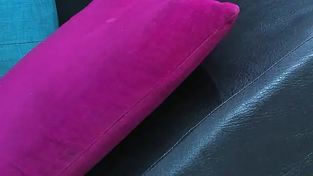 Snapshot of playsgirlhot chatting on February 9, 11:15 pm playsgirlhot online show from February 9, 11:15 pm