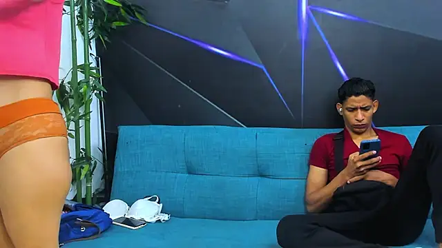 Snapshot of playsgirlhot chatting on February 28, 11:14 am playsgirlhot online show from February 28, 11:14 am