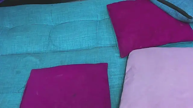 Snapshot of playsgirlhot chatting on March 9, 2:07 am playsgirlhot online show from March 9, 2:07 am