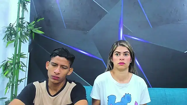 Snapshot of playsgirlhot chatting on March 16, 11:38 am playsgirlhot online show from March 16, 11:38 am