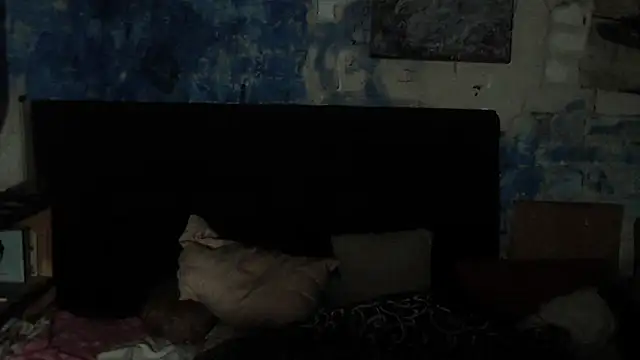 Snapshot of iva_spirit chatting on December 7, 7:49 am iva spirit online show from December 7, 7:49 am