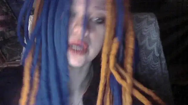 Snapshot of iva_spirit chatting on December 12, 12:27 am iva spirit online show from December 12, 12:27 am