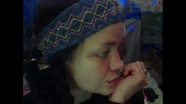 Snapshot of iva_spirit chatting on January 11, 4:57 pm iva spirit online show from January 11, 4:57 pm