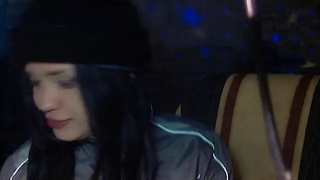 Snapshot of iva_spirit chatting on January 19, 9:22 am iva spirit online show from January 19, 9:22 am