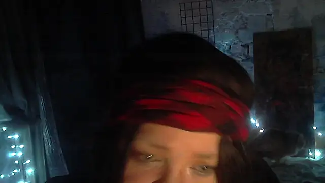 Snapshot of iva_spirit chatting on January 23, 9:39 pm iva spirit online show from January 23, 9:39 pm