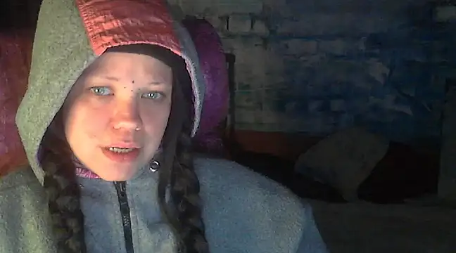 Snapshot of iva_spirit chatting on February 15, 4:12 pm iva spirit online show from February 15, 4:12 pm