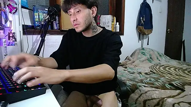 Snapshot of esjrobles chatting on February 11, 6:30 am esjrobles online show from February 11, 6:30 am