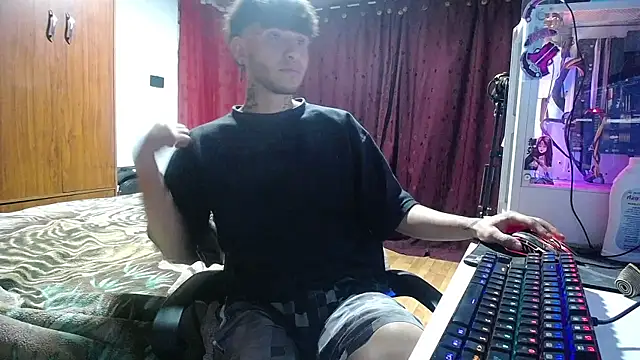 Snapshot of esjrobles chatting on March 16, 11:36 pm esjrobles online show from March 16, 11:36 pm