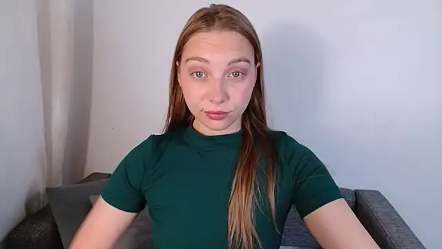 Snapshot of bellaa_love_ chatting on June 17, 12:46 am bellaa love online show from June 17, 12:46 am
