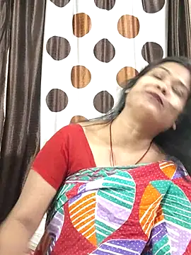 yoursweety09 online show from April 7, 12:11 am