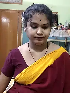 yoursweety09 online show from May 17, 5:49 am