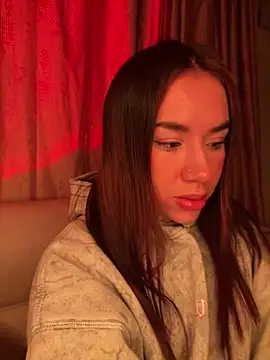 Im Valen Cute online show from April 12, 3:00 am