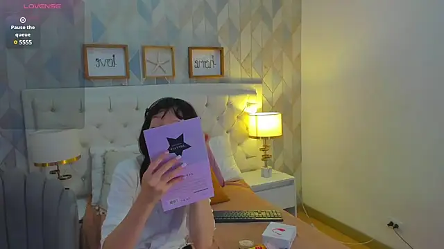 Snapshot of Nastya_Fantasy chatting on January 3, 7:50 pm Nastya Fantasy online show from January 3, 7:50 pm