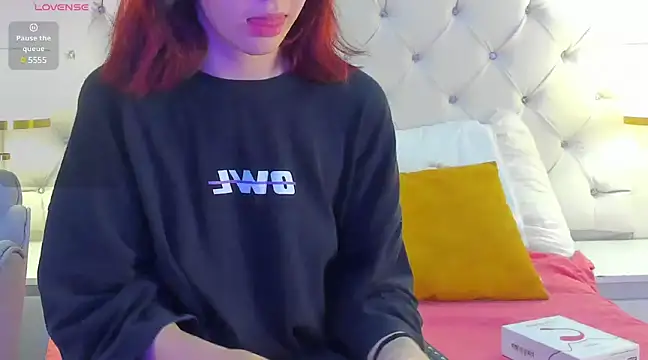 Snapshot of Nastya_Fantasy chatting on January 7, 7:17 pm Nastya Fantasy online show from January 7, 7:17 pm