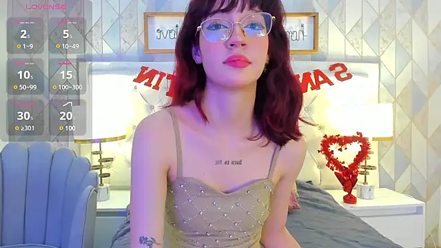 Snapshot of Nastya_Fantasy chatting on February 14, 7:12 pm Nastya Fantasy online show from February 14, 7:12 pm