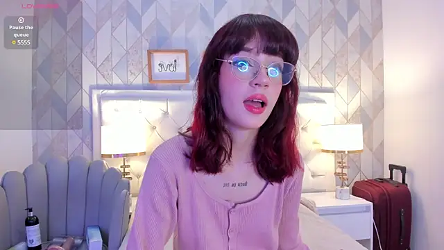 Snapshot of Nastya_Fantasy chatting on March 1, 7:48 pm Nastya Fantasy online show from March 1, 7:48 pm