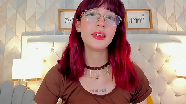 Snapshot of Nastya_Fantasy chatting on March 18, 7:20 pm Nastya Fantasy online show from March 18, 7:20 pm