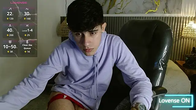 Dyla n18 online show from February 18, 8:05 pm