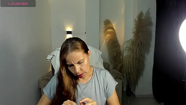 Milf karlye online show from February 14, 3:03 am