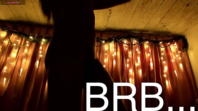 Snapshot of teobowny_ chatting on February 6, 1:21 pm teobowny online show from February 6, 1:21 pm