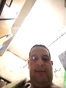 Topezinho123 online show from April 18, 5:22 am