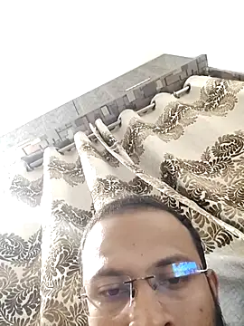 Snapshot of Punekarmanoj97 chatting on May 26, 5:42 pm Punekarmanoj97 online show from May 26, 5:42 pm