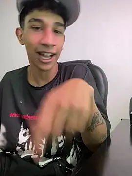 hares mds online show from February 8, 10:35 pm