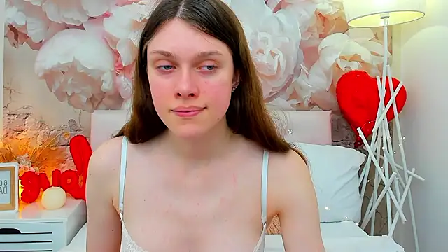 JaneBrowni online show from March 8, 1:37 pm