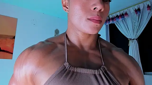 Snapshot of alexafit chatting on July 12, 6:43 pm alexafit online show from July 12, 6:43 pm